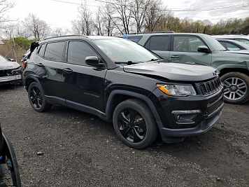 2021 Jeep Compass  in Black - Front Three-Quarter View - BidGoDrive Inventory