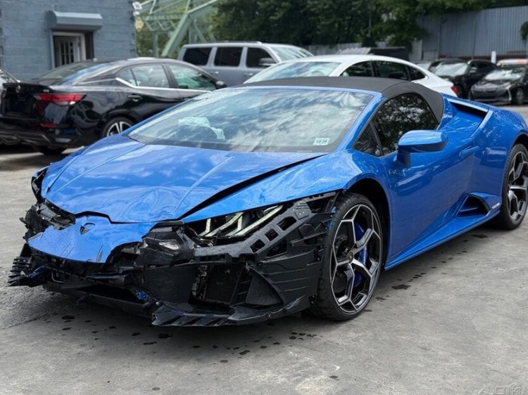 2024 Lamborghini Huracan Evo Convertible Available Now at an Exclusive Discount