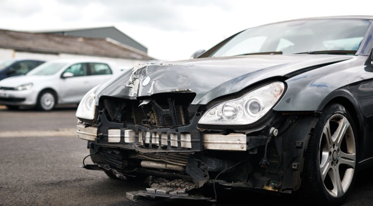 8 Mistakes People Make When Selling Their Car Online (and How BidGoDrive Helps You Avoid Them)