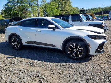 2023 toyota crown XLE in White - Front Three-Quarter View - BidGoDrive Inventory