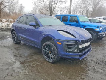 2025 porsche macan GTS in Blue - Front Three-Quarter View - BidGoDrive Inventory