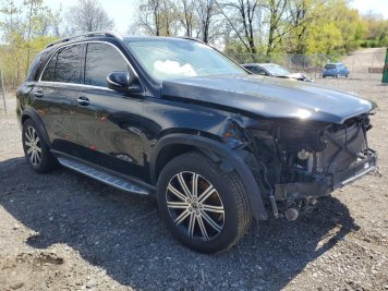 2024 mercedes-benz gle-350 4matic in Black - Front Three-Quarter View - BidGoDrive Inventory