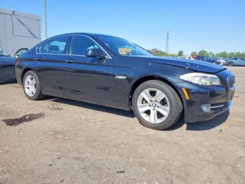 2013 bmw 528 XI in Black - Front Three-Quarter View - BidGoDrive Inventory