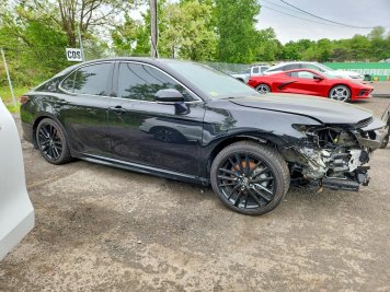 2024 toyota camry XSE in Black - Front Three-Quarter View - BidGoDrive Inventory