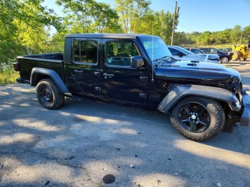 2020 jeep gladiator  in Black - Front Three-Quarter View - BidGoDrive Inventory