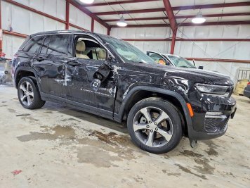 2023 jeep grand-cherokee LIMITED 4XE in Black - Front Three-Quarter View - BidGoDrive Inventory
