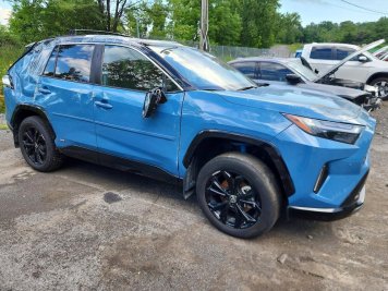 2024 toyota rav4 XSE in Blue - Front Three-Quarter View - BidGoDrive Inventory