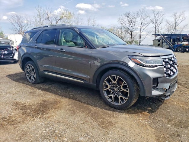2025 Ford Explorer PLATINUM in Gray - Front Three-Quarter View - BidGoDrive Inventory