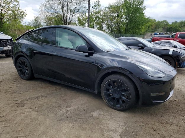 2023 Tesla Model Y  in Black - Front Three-Quarter View - BidGoDrive Inventory