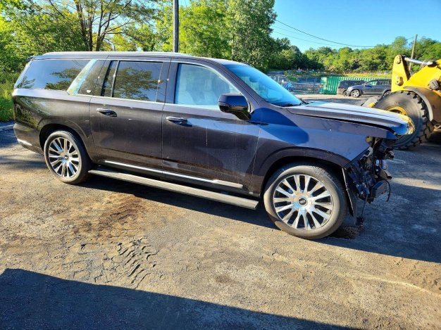 2026 Cadillac Escalade ESV PLATINUM LUXURY in Black - Front Three-Quarter View - BidGoDrive Inventory