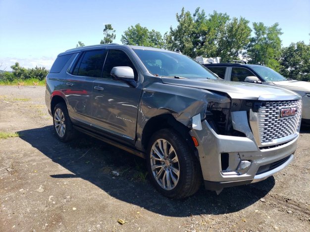 2024 GMC Yukon DENALI in Gray - Front Three-Quarter View - BidGoDrive Inventory