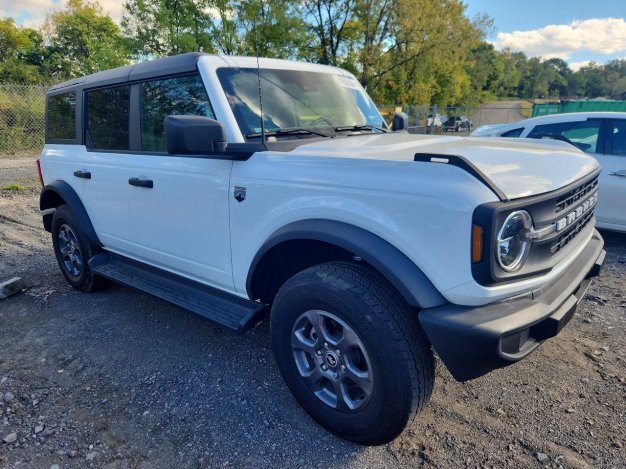 2026 Ford Bronco  in White - Front Three-Quarter View - BidGoDrive Inventory