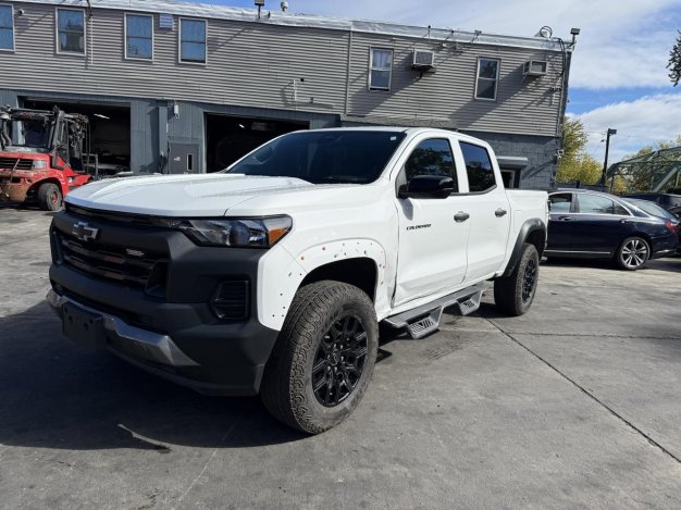 2026 CHEVROLET COLORADO  in White - Front Three-Quarter View - BidGoDrive Inventory
