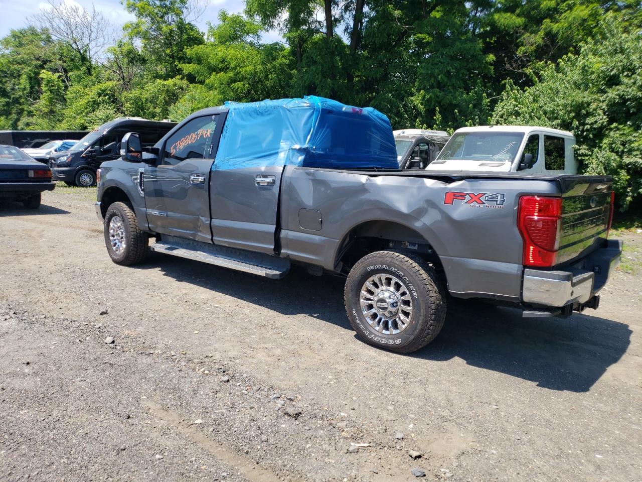 Salvage 2022 Ford F250 