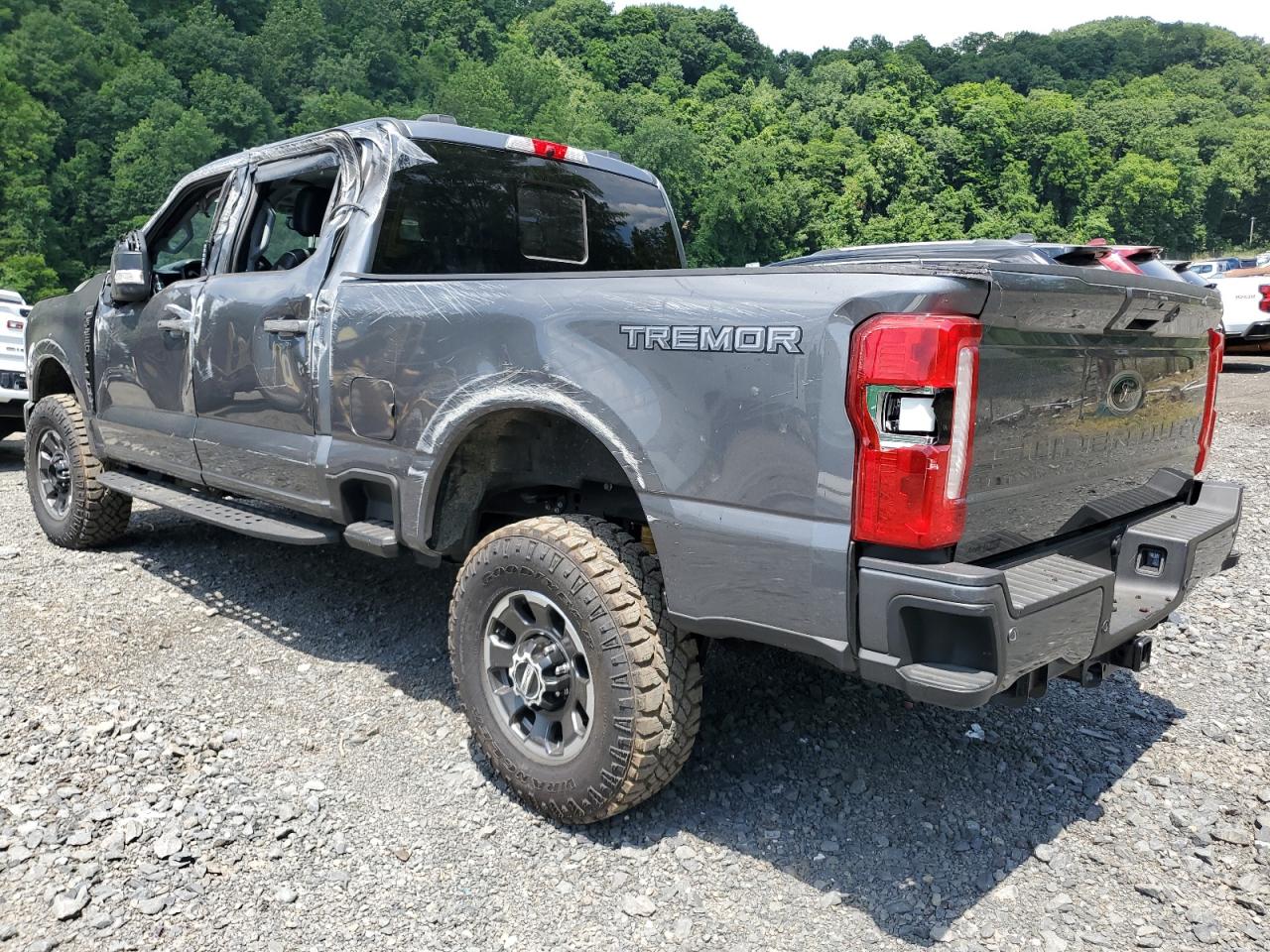 Salvage 2024 Ford F250 