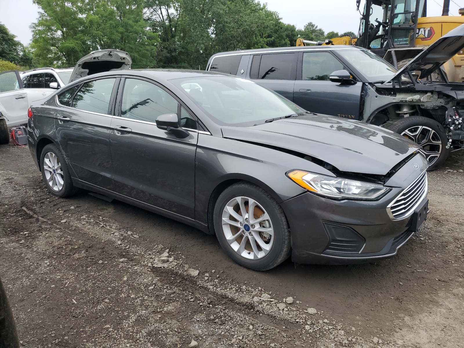Salvage 2020 Ford Fusion SE