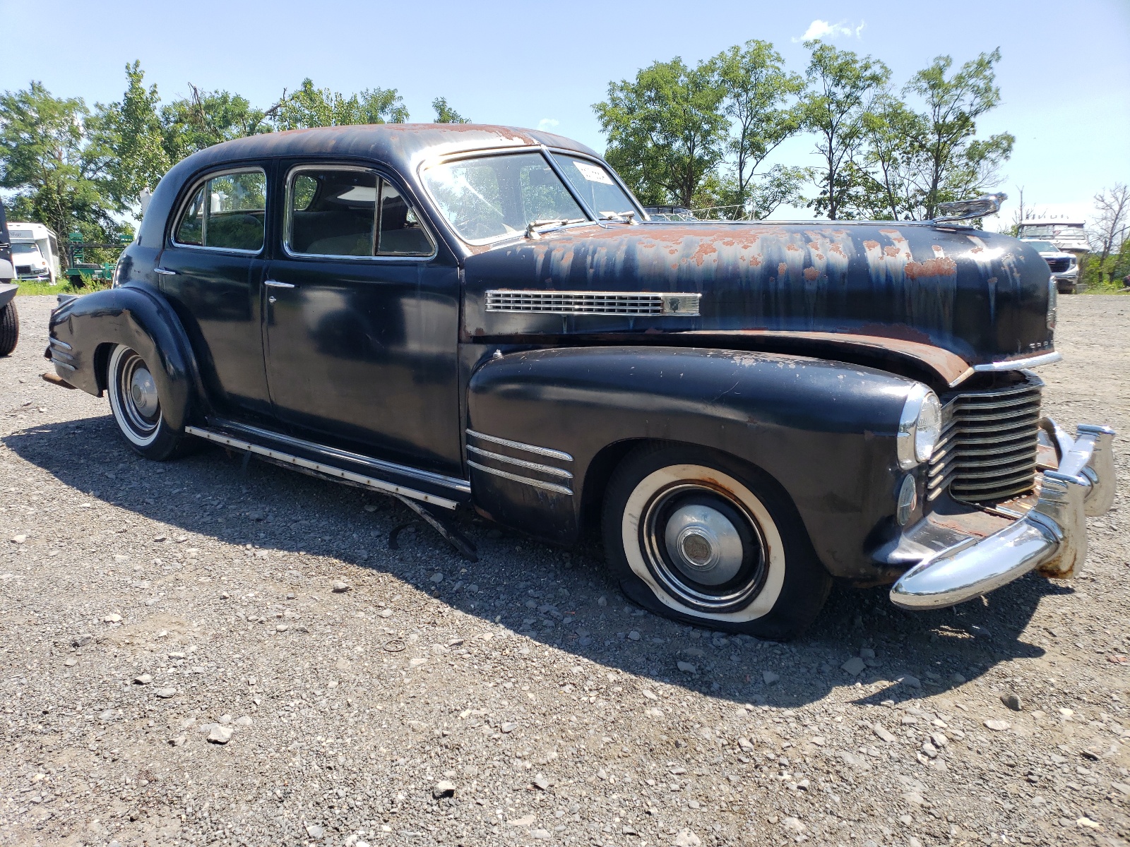 Salvage 1942 Cadillac Fleetwood 