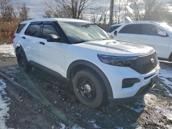 2023 ford explorer POLICE INTERCEPTOR in White - Front Three-Quarter View - BidGoDrive Inventory