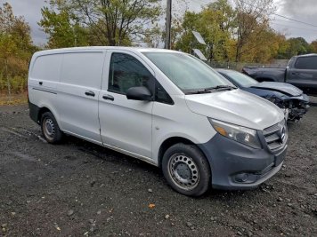 2016 mercedes-benz metris  in White - Front Three-Quarter View - BidGoDrive Inventory