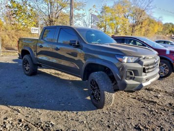 2023 chevrolet colorado TRAIL BOSS in Brown - Front Three-Quarter View - BidGoDrive Inventory