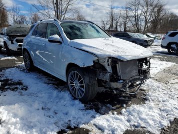 2026 mercedes-benz gle-350 4MATIC in White - Front Three-Quarter View - BidGoDrive Inventory