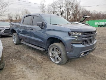 2021 chevrolet silverado RST in Green - Front Three-Quarter View - BidGoDrive Inventory