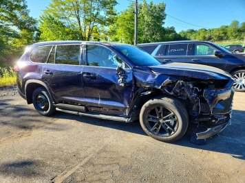 2026 toyota grand-highlander LIMITED in Black - Front Three-Quarter View - BidGoDrive Inventory