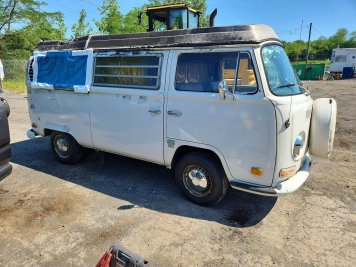 1970 volkswagen transporter  in White - Front Three-Quarter View - BidGoDrive Inventory