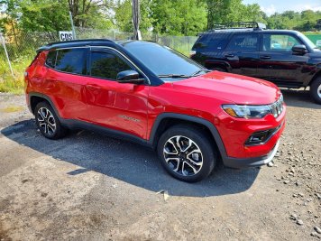 2024 jeep compass LIMITED in Red - Front Three-Quarter View - BidGoDrive Inventory