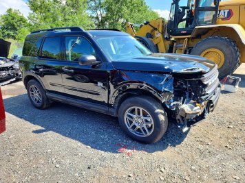 2025 ford bronco SPORT BIG BEND in Black - Front Three-Quarter View - BidGoDrive Inventory