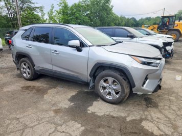 2025 toyota rav4 HYBRID XLE in Silver - Front Three-Quarter View - BidGoDrive Inventory