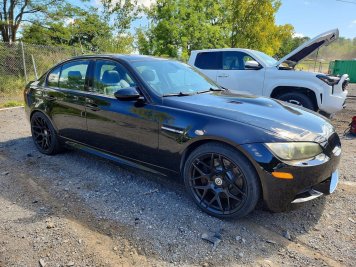 2009 bmw m3  in Black - Front Three-Quarter View - BidGoDrive Inventory