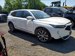 Salvage 2024 Acura MDX TECHNOLOGY - White SUV - Front Three-Quarter View