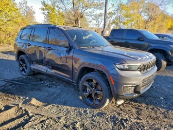 2024 jeep grand-cherokee-l LIMITED in Black - Front Three-Quarter View - BidGoDrive Inventory