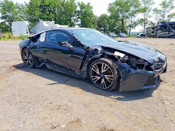 2019 bmw i8 PURE IMPULSE WORLD in Black - Front Three-Quarter View - BidGoDrive Inventory