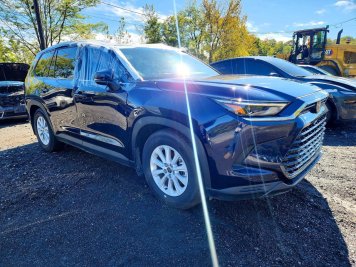 2026 toyota grand-highlander XLE in Blue - Front Three-Quarter View - BidGoDrive Inventory