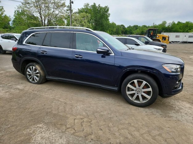 2022 Mercedes-benz GLS 450 4MATIC в Blue - вид спереди под углом - Инвентарь BidGoDrive