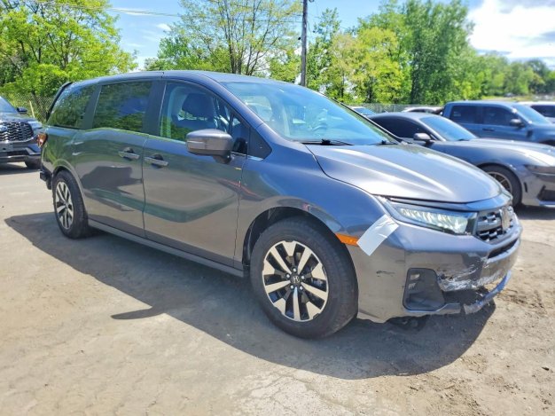 2025 Honda Odyssey EXL в Gray - вид спереди под углом - Инвентарь BidGoDrive