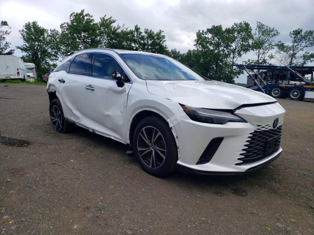 2024 Lexus RX 350 PREMIUM в White - вид спереди под углом - Инвентарь BidGoDrive