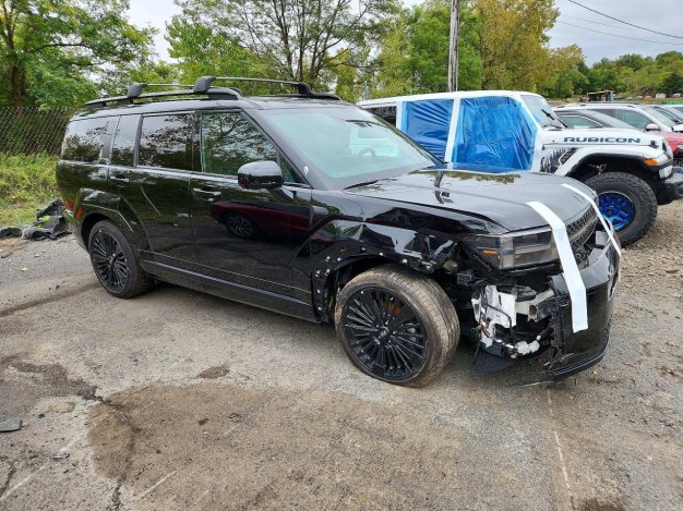 2026 Hyundai Santa FE CALLIGRAPHY в Black - вид спереди под углом - Инвентарь BidGoDrive