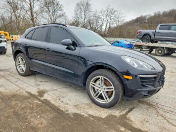 2016 porsche macan S in Black - Front Three-Quarter View - BidGoDrive Inventory